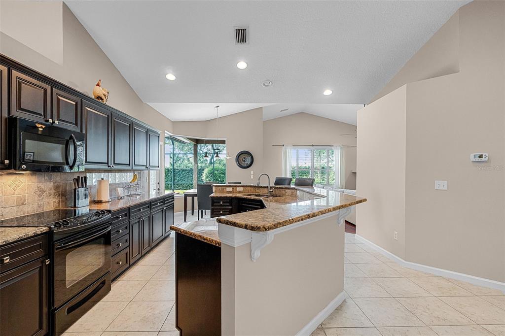 Oviedo, Florida, 32765, United States, 4 Bedrooms Bedrooms, ,3 BathroomsBathrooms,Residential,For Sale,1849988