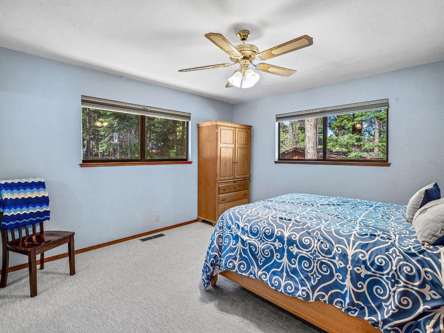 Nevada City, California, 95959, United States, 3 Bedrooms Bedrooms, ,3 BathroomsBathrooms,Residential,For Sale,1945021