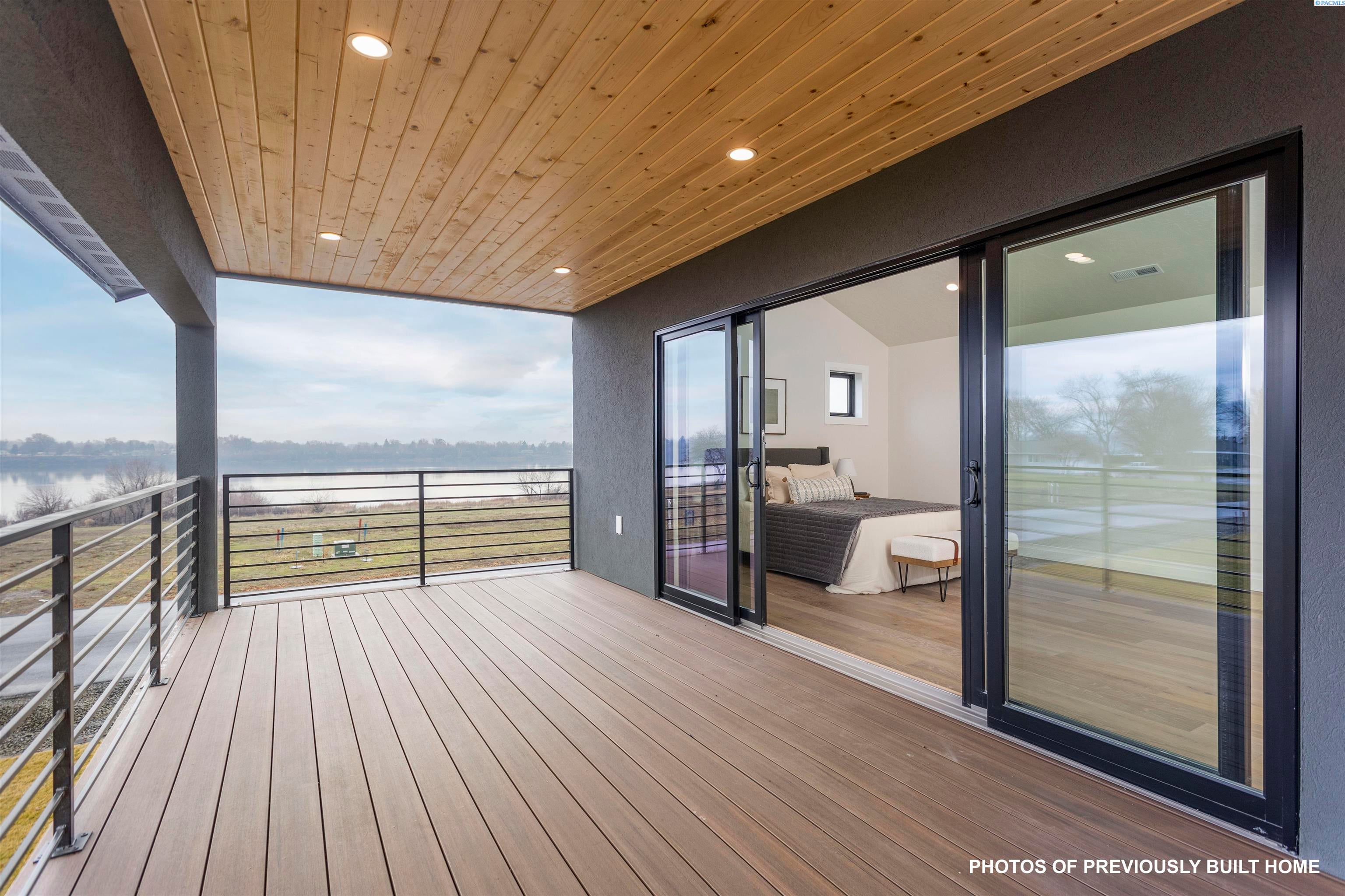 Pasco, Washington, 99301, United States, 4 Bedrooms Bedrooms, ,3 BathroomsBathrooms,Residential,For Sale,1982382