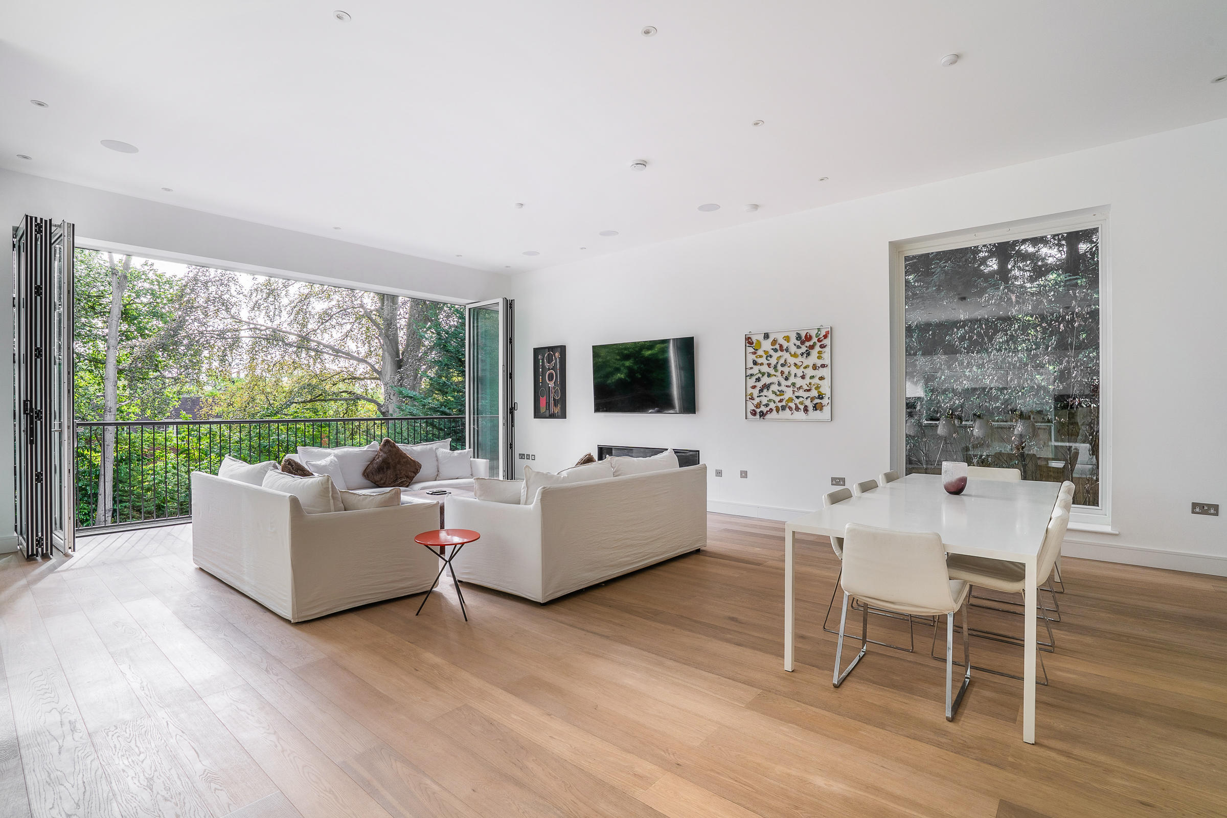  Five Bedroom Family Home with Gated Driveway, moments from Ascot High Street - 物件實景