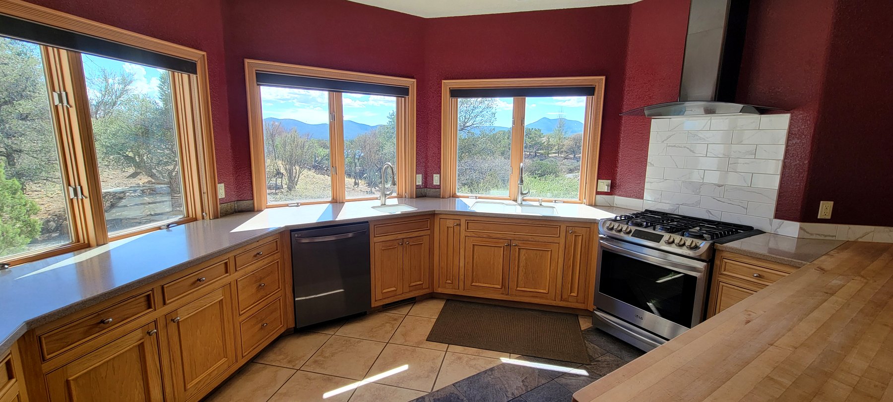 Silver City, New Mexico, 88061, United States, 4 Bedrooms Bedrooms, ,5 BathroomsBathrooms,Residential,For Sale,1973737