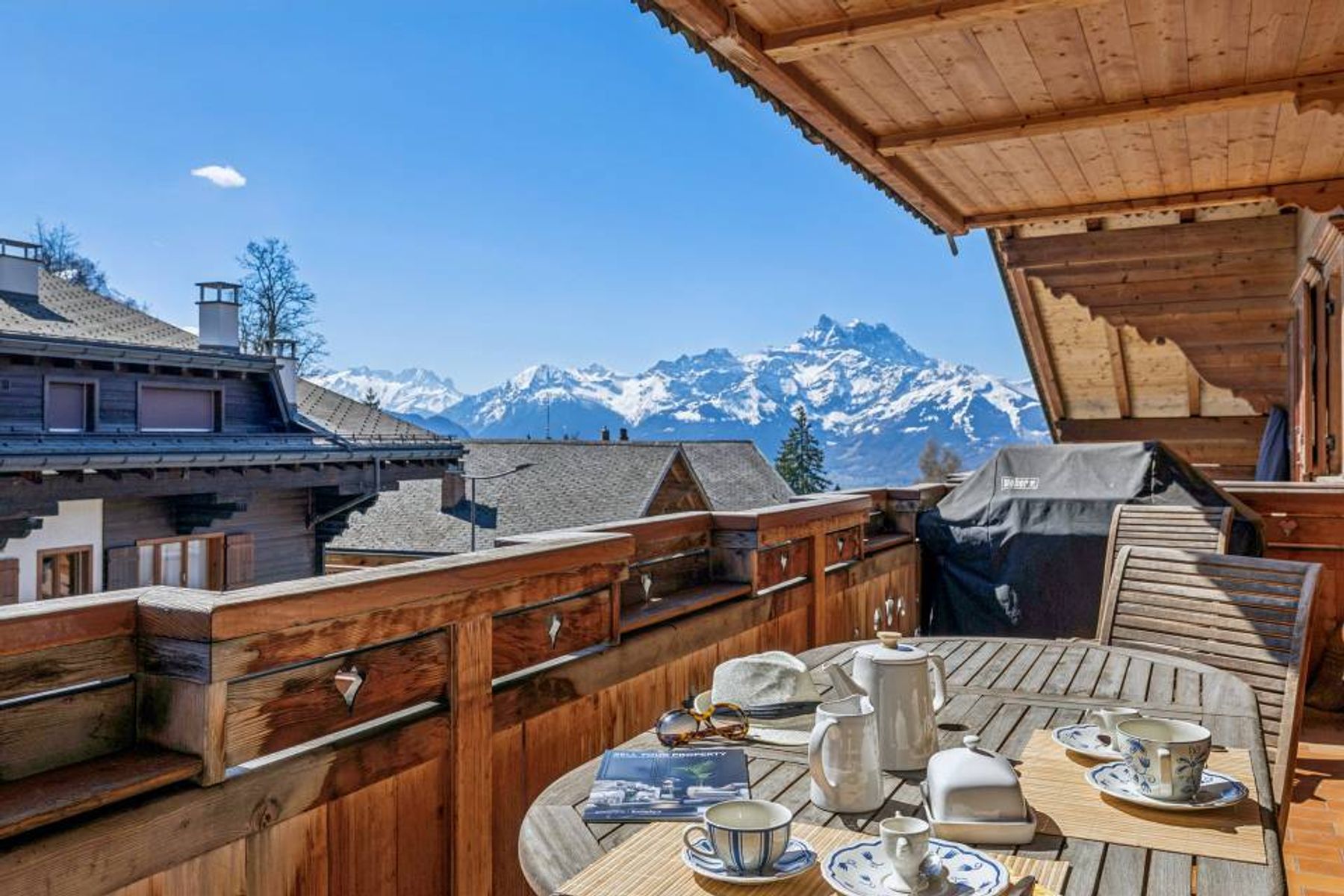 Villars, prime location 3.5p with cachet, large balcony, lovely view and parking - 物件實景