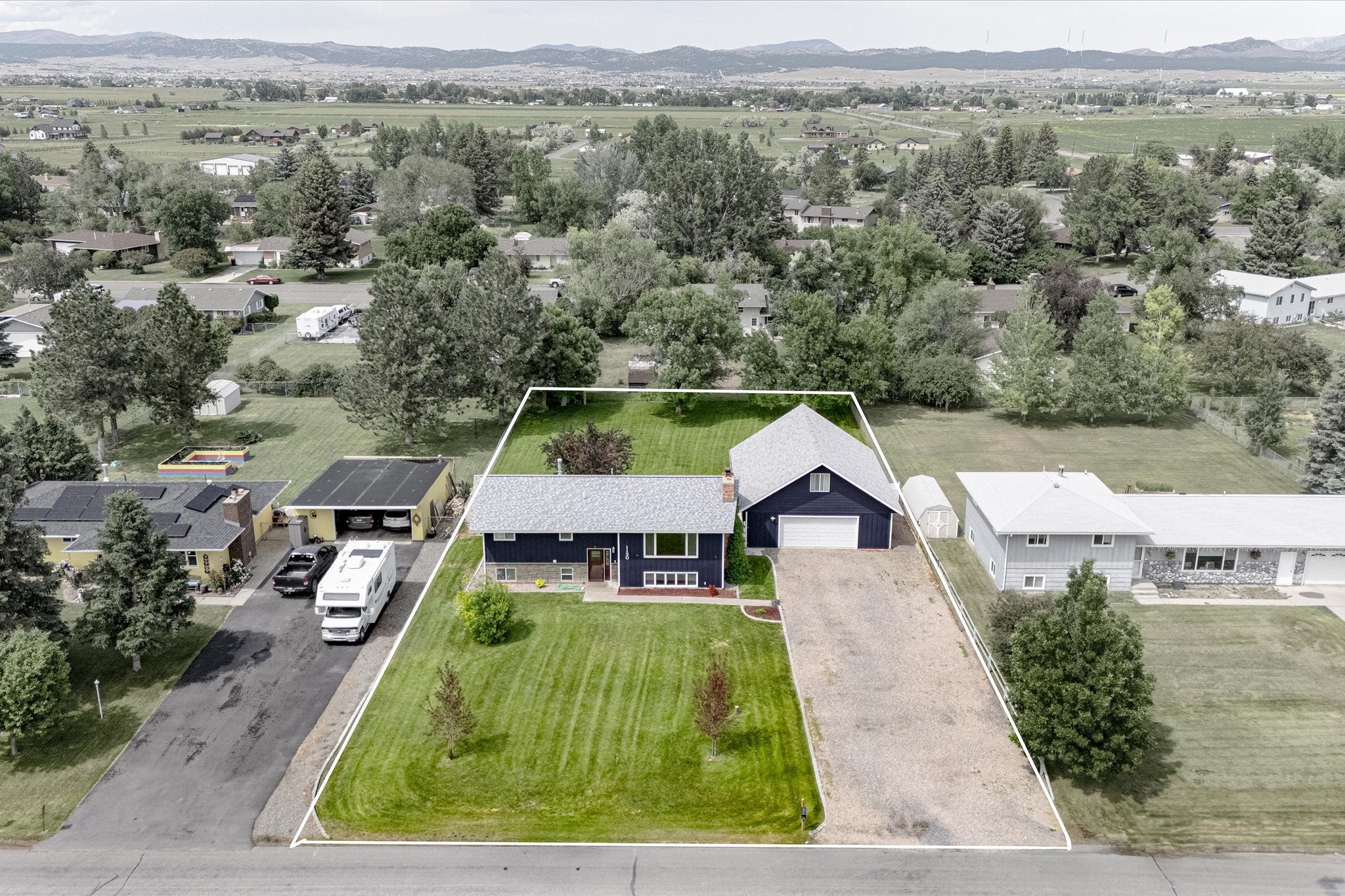 Helena, Montana, 59602, United States, 4 Bedrooms Bedrooms, ,2 BathroomsBathrooms,Residential,For Sale,1875108