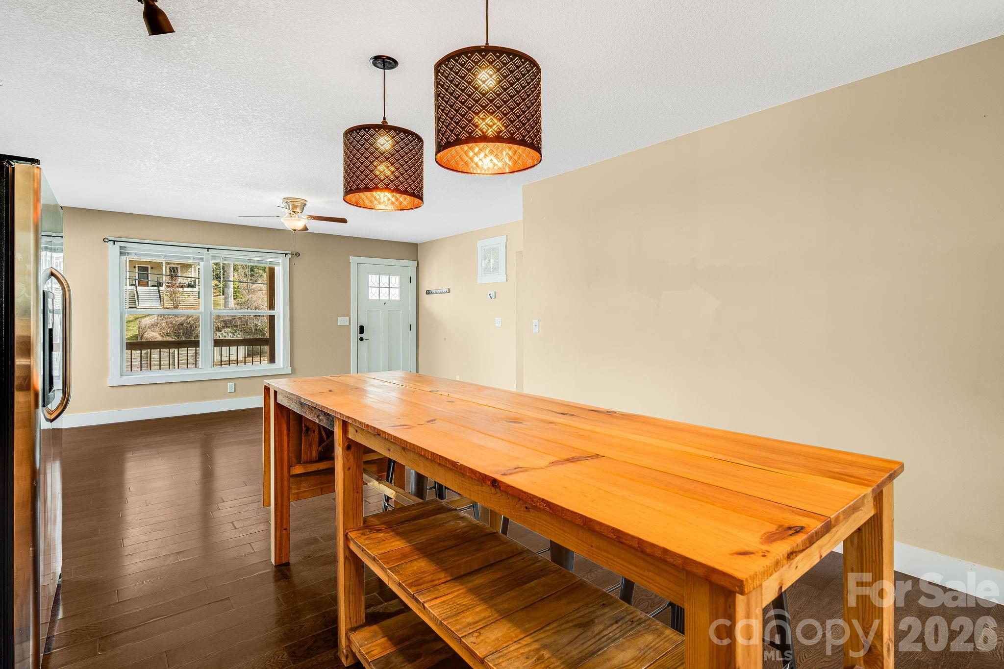 Asheville, North Carolina, 28803, United States, 5 Bedrooms Bedrooms, ,3 BathroomsBathrooms,Residential,For Sale,2025391