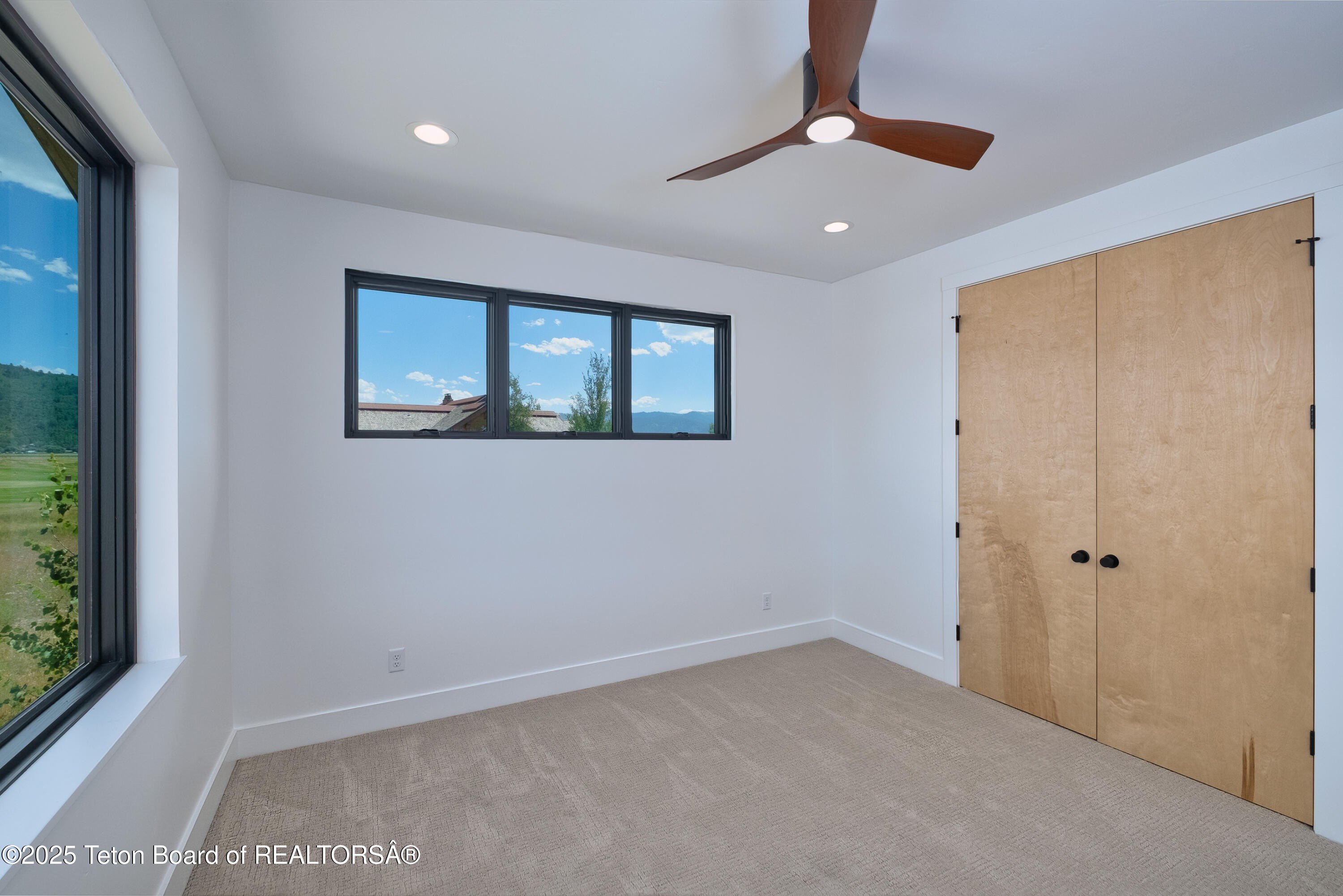 Victor, Idaho, 83455, United States, 4 Bedrooms Bedrooms, ,4 BathroomsBathrooms,Residential,For Sale,1979120