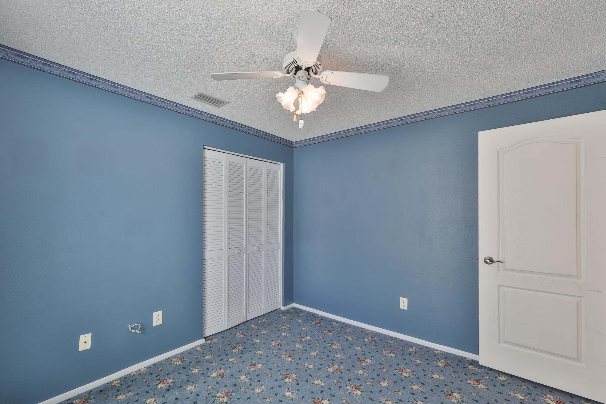 Tampa, Florida, 33635, United States, 4 Bedrooms Bedrooms, ,2 BathroomsBathrooms,Residential,For Sale,1996495