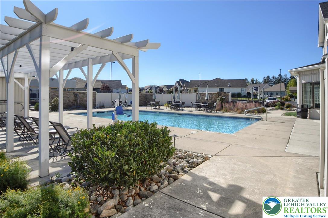 Upper Milford Twp, Pennsylvania, 18049, United States, 3 Bedrooms Bedrooms, ,3 BathroomsBathrooms,Residential,For Sale,1960503