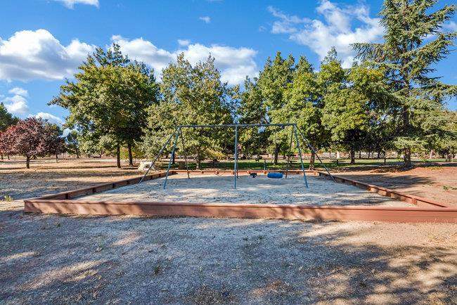 Tres Pinos, California, 95075, United States, 3 Bedrooms Bedrooms, ,3 BathroomsBathrooms,Residential,For Sale,1988626