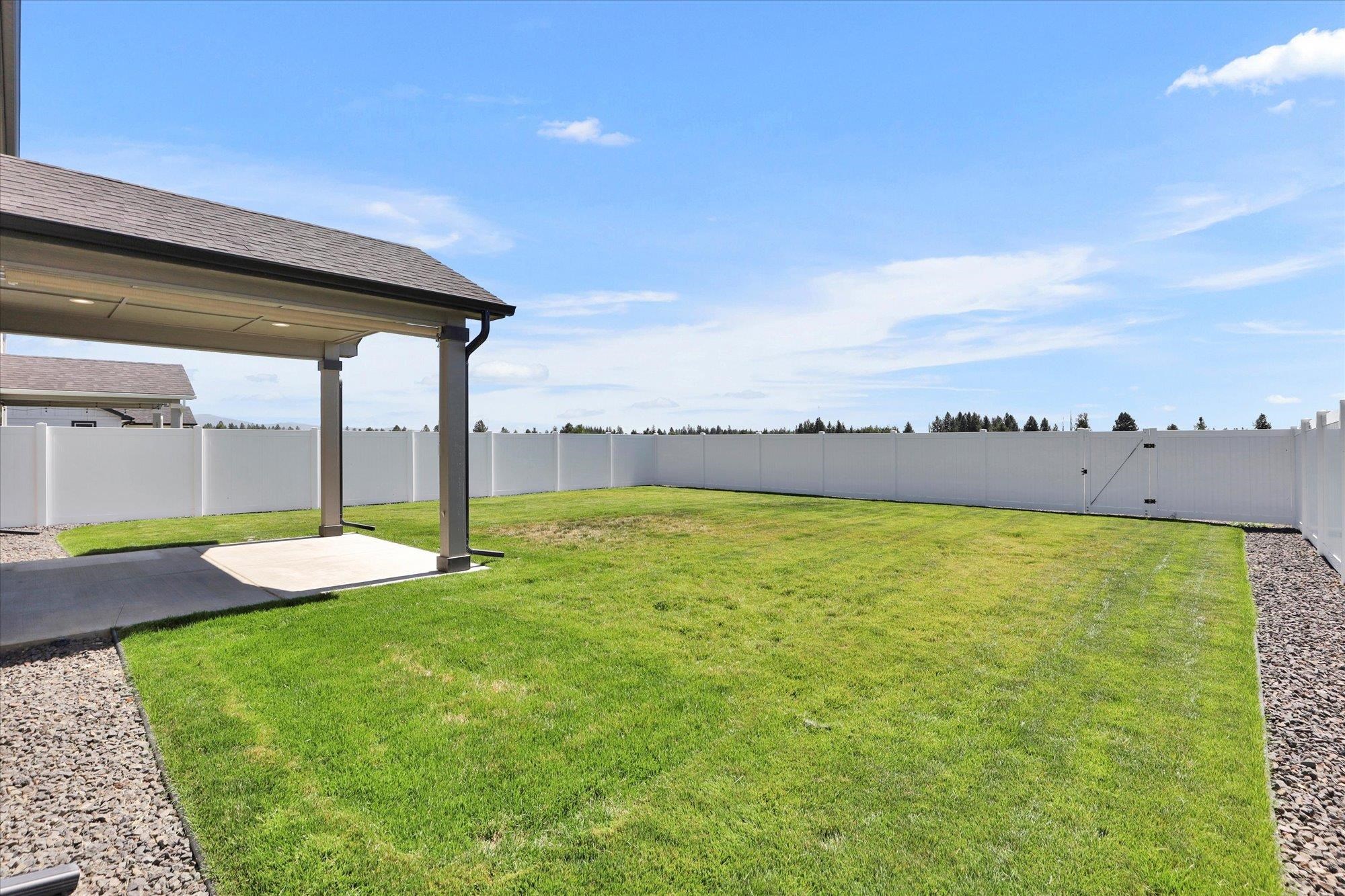 Deer Park, Washington, 99006, United States, 4 Bedrooms Bedrooms, ,3 BathroomsBathrooms,Residential,For Sale,1919491