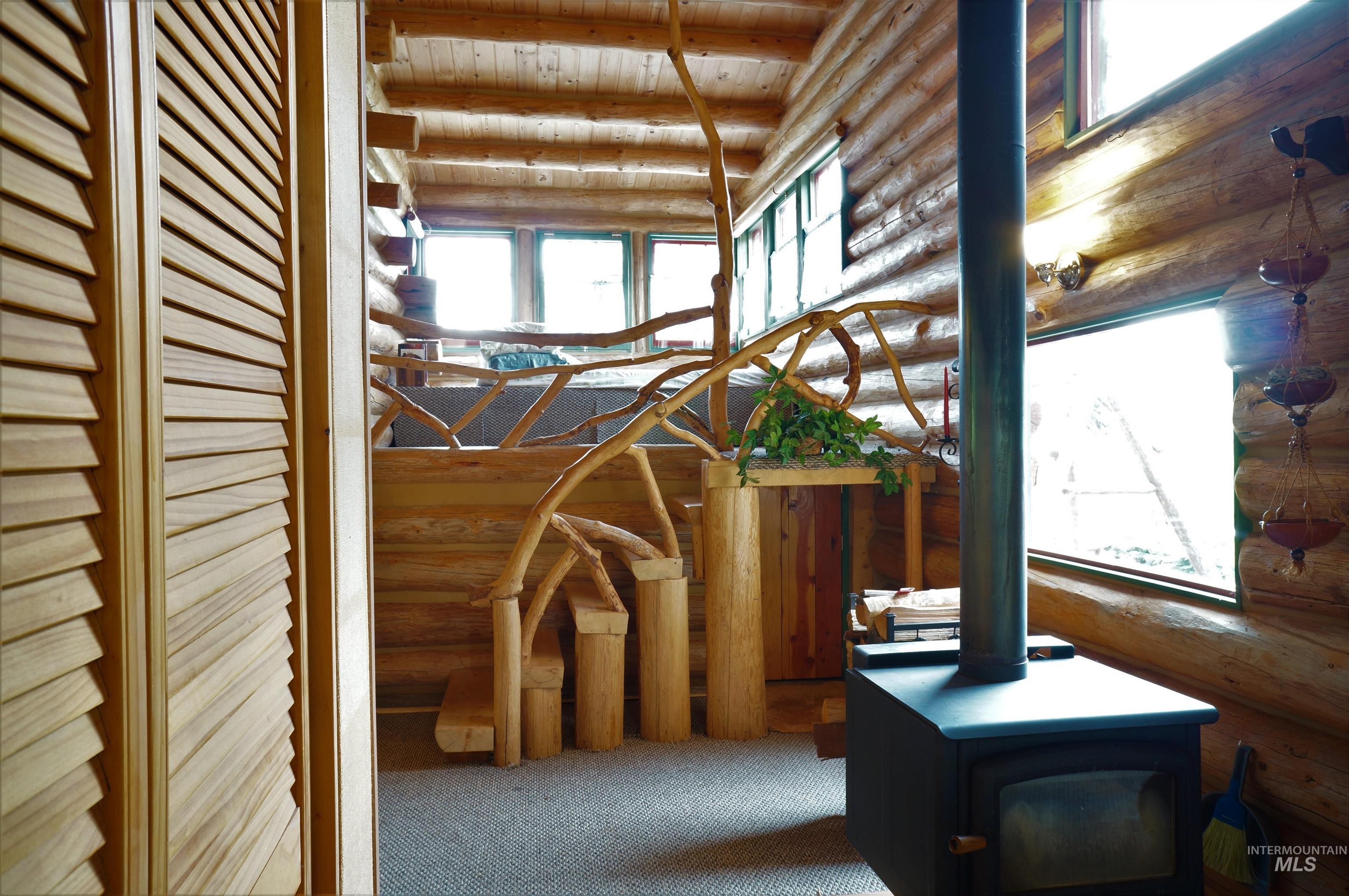 New Meadows, Idaho, 83654, United States, 2 Bedrooms Bedrooms, ,2 BathroomsBathrooms,Residential,For Sale,1980520