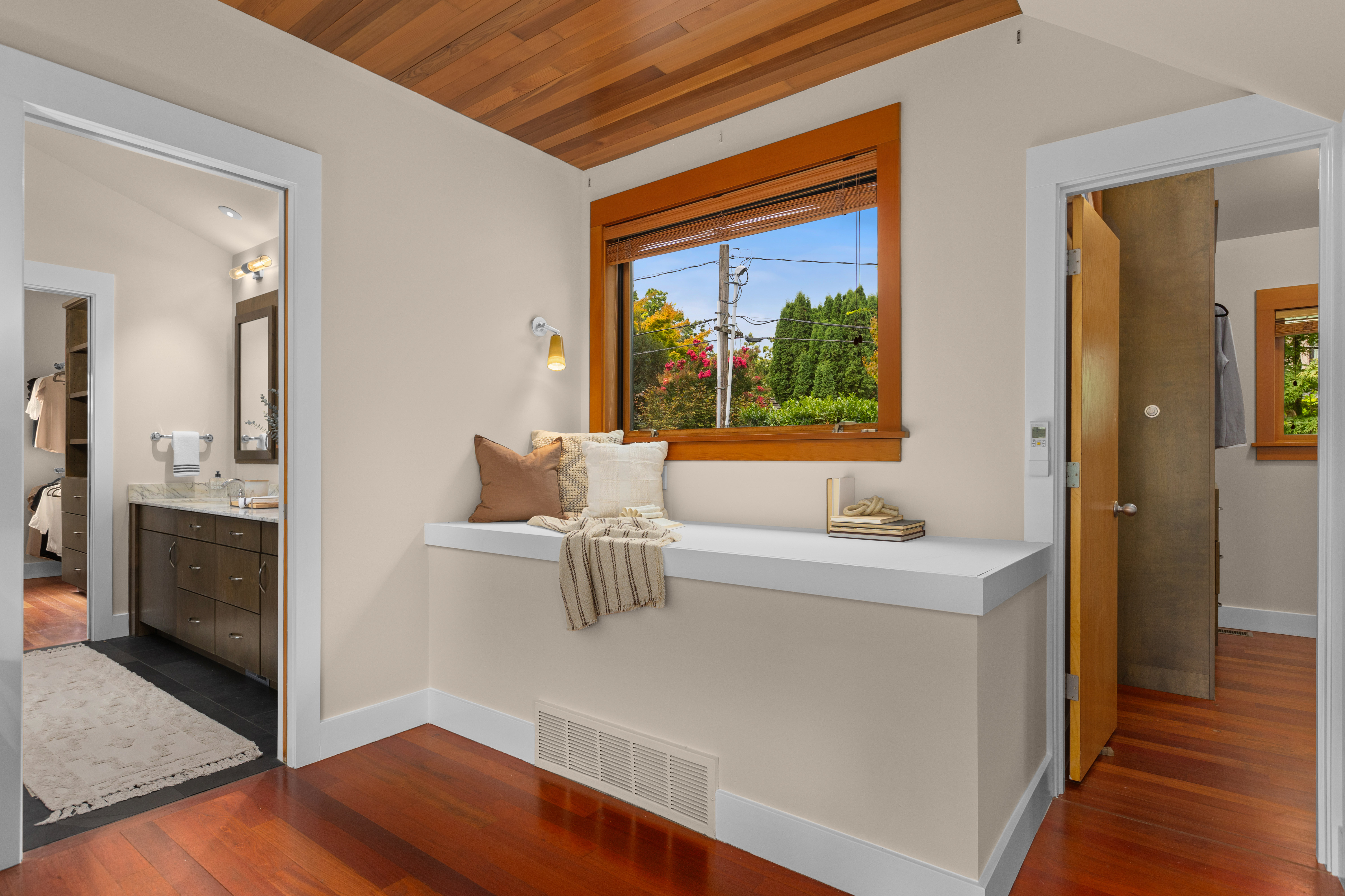  2223 39th Ave E, Seattle, WA 98112 - 物件實景