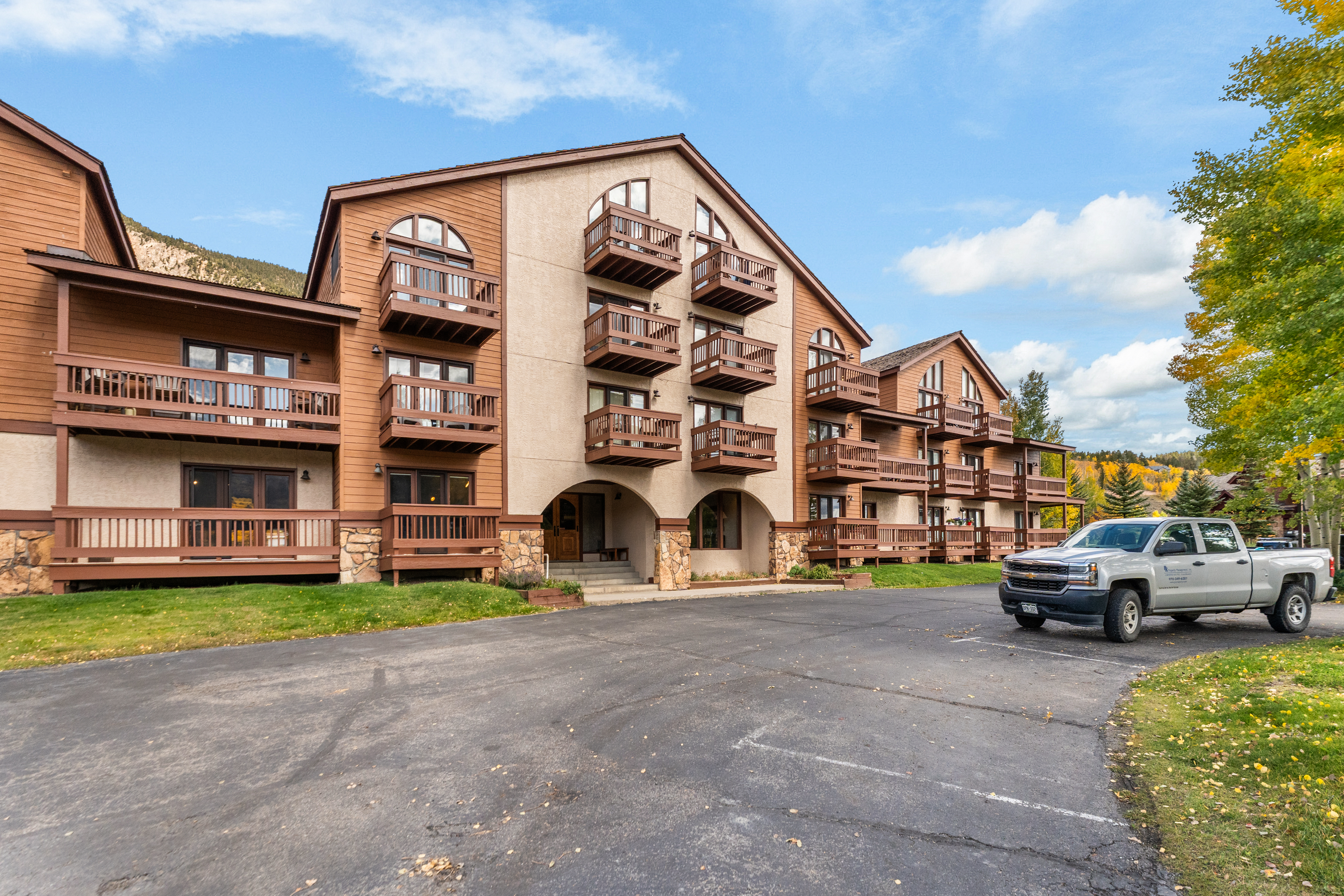  Skyland Lodge Condo - 物件實景