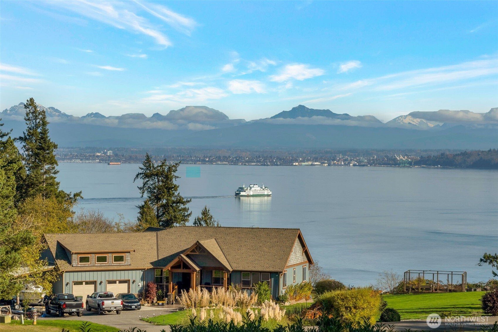 Clinton, Washington, 98236, United States, 4 Bedrooms Bedrooms, ,3 BathroomsBathrooms,Residential,For Sale,1990497