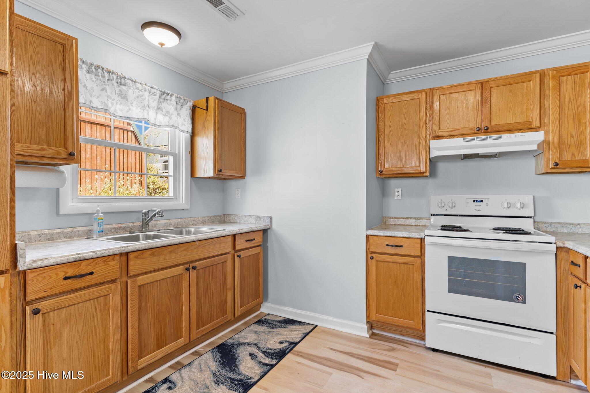 Oak Island, North Carolina, 28465, United States, 3 Bedrooms Bedrooms, ,2 BathroomsBathrooms,Residential,For Sale,1885447