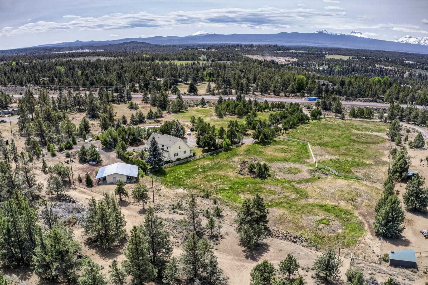  64080 Highway 20 Bend, OR 97703 - 物件實景