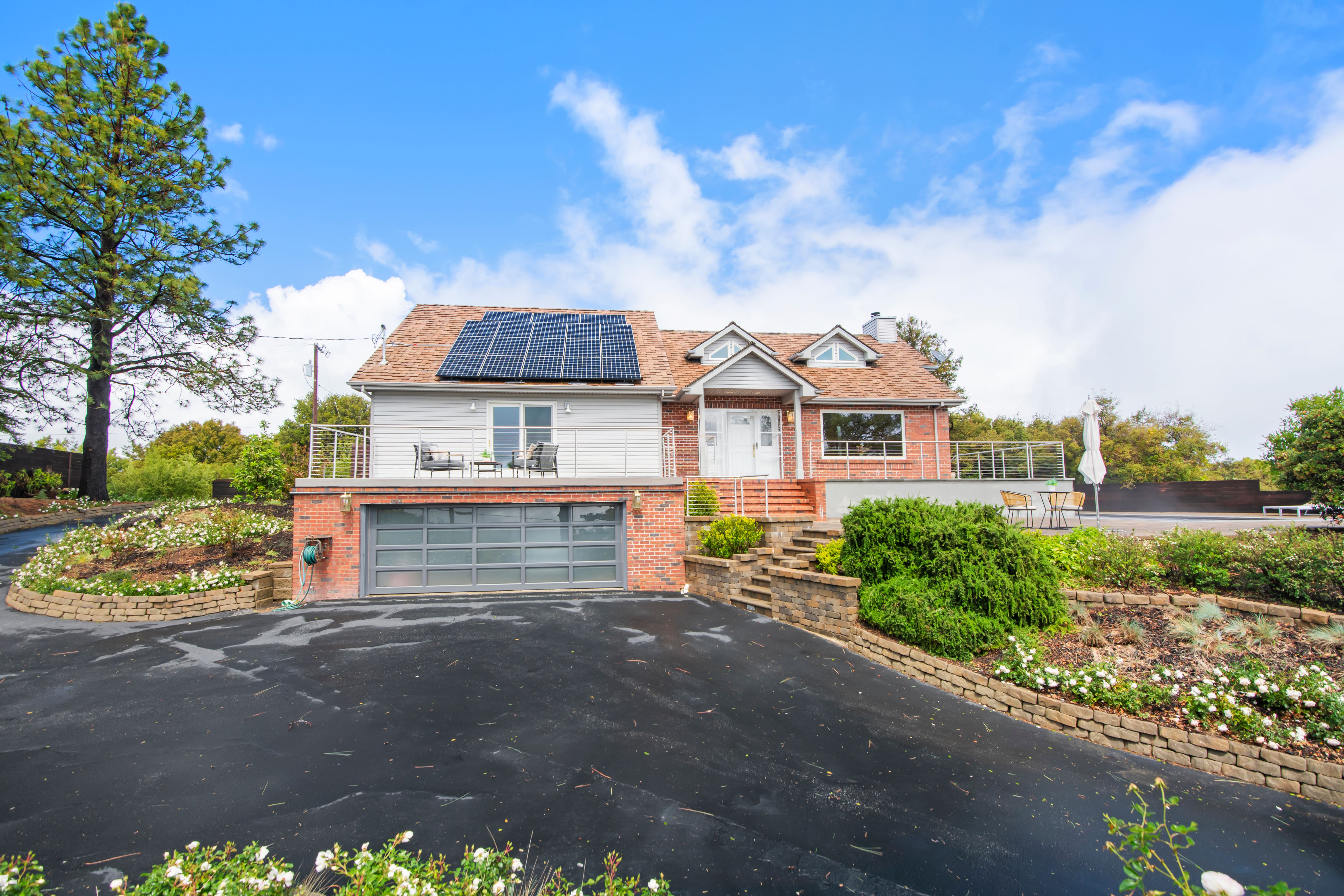  STUNNING, SERENE SARATOGA - 物件實景