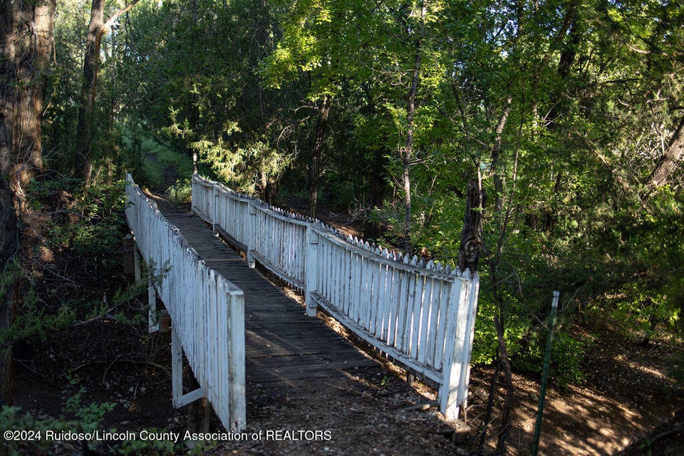 Lincoln, New Mexico, 88338, United States, 7 Bedrooms Bedrooms, ,9 BathroomsBathrooms,Residential,For Sale,1974977