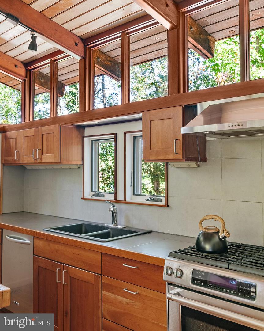 Arnold, Maryland, 21012, United States, ,Land,For Sale,1988934