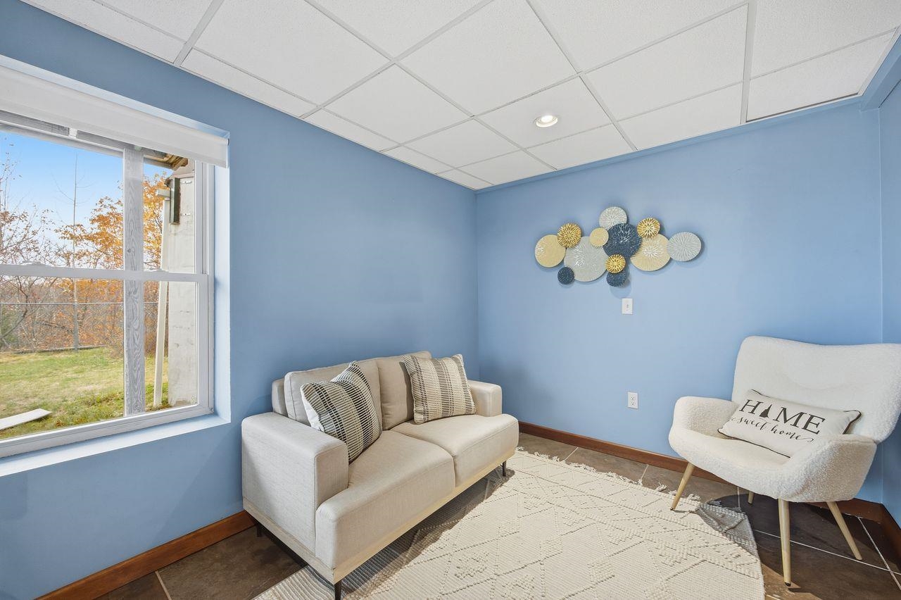 Meredith, New Hampshire, 03253, United States, 2 Bedrooms Bedrooms, ,3 BathroomsBathrooms,Residential,For Sale,1988258