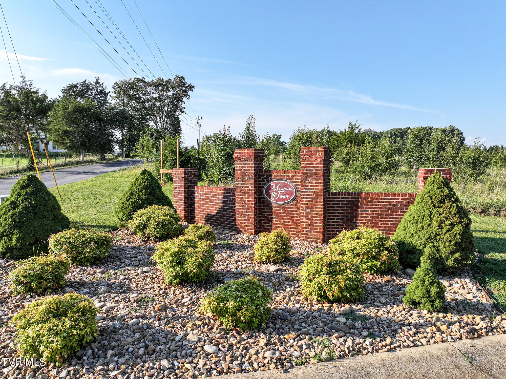 Greeneville, Tennessee, 37745, United States, 3 Bedrooms Bedrooms, ,2 BathroomsBathrooms,Residential,For Sale,1935533