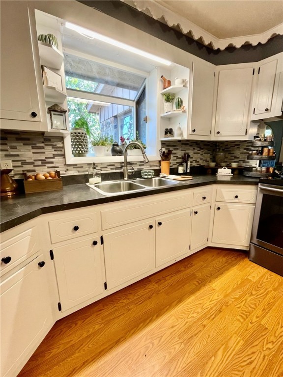 Berryville, Arkansas, 72616, United States, 6 Bedrooms Bedrooms, ,4 BathroomsBathrooms,Residential,For Sale,1988341