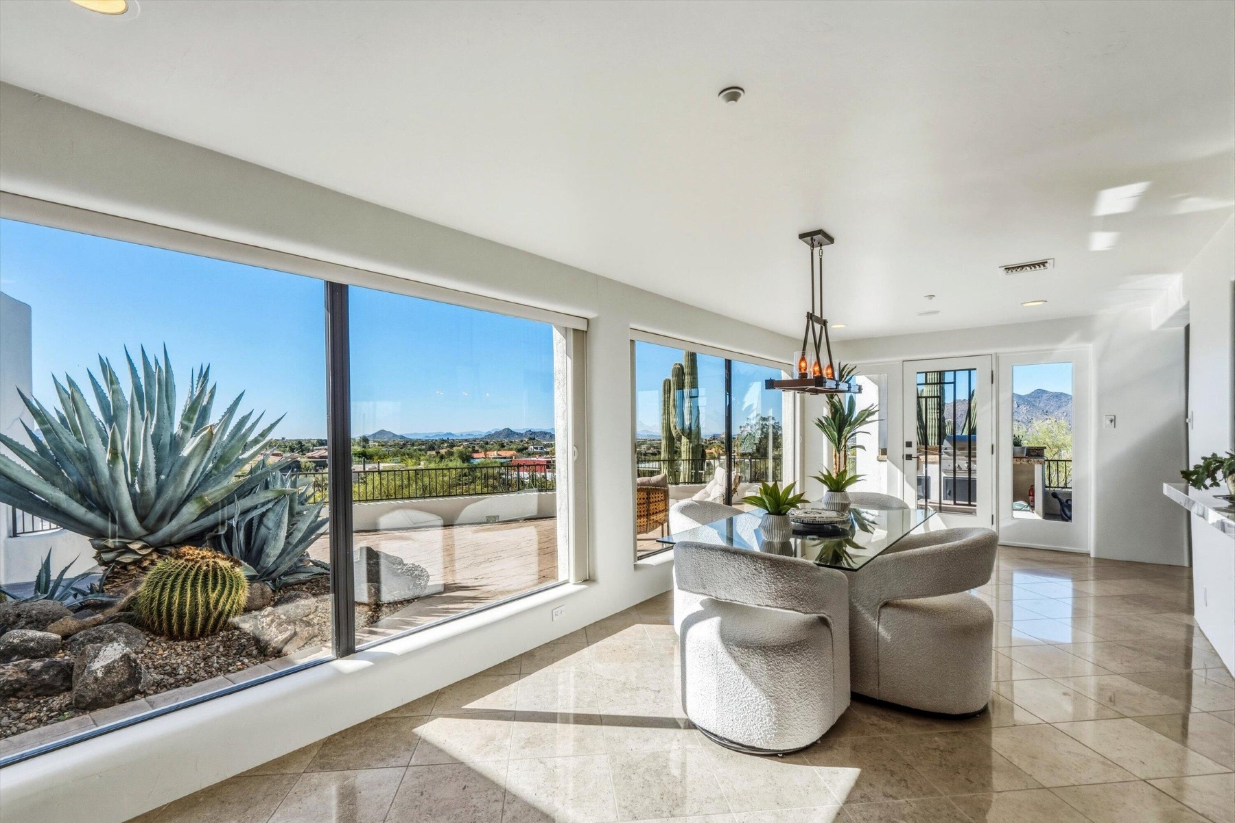  37801 N Stirrup Circle  Carefree, AZ - 物件實景