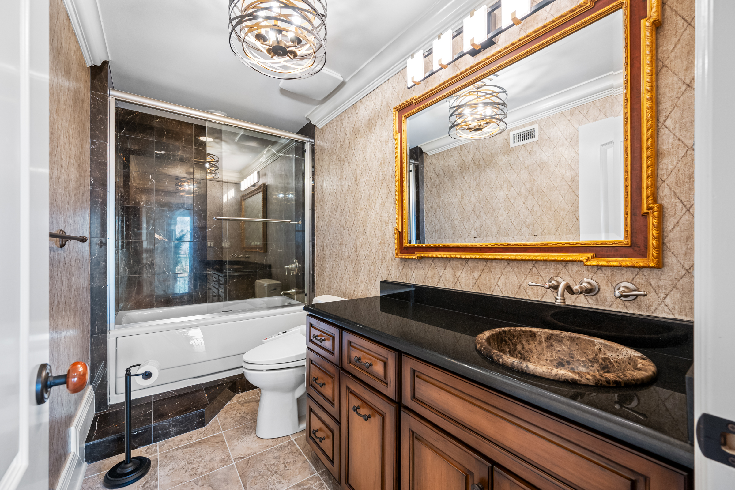 Treasure Island, Florida, 33706, United States, 2 Bedrooms Bedrooms, ,4 BathroomsBathrooms,Residential,For Sale,1830470