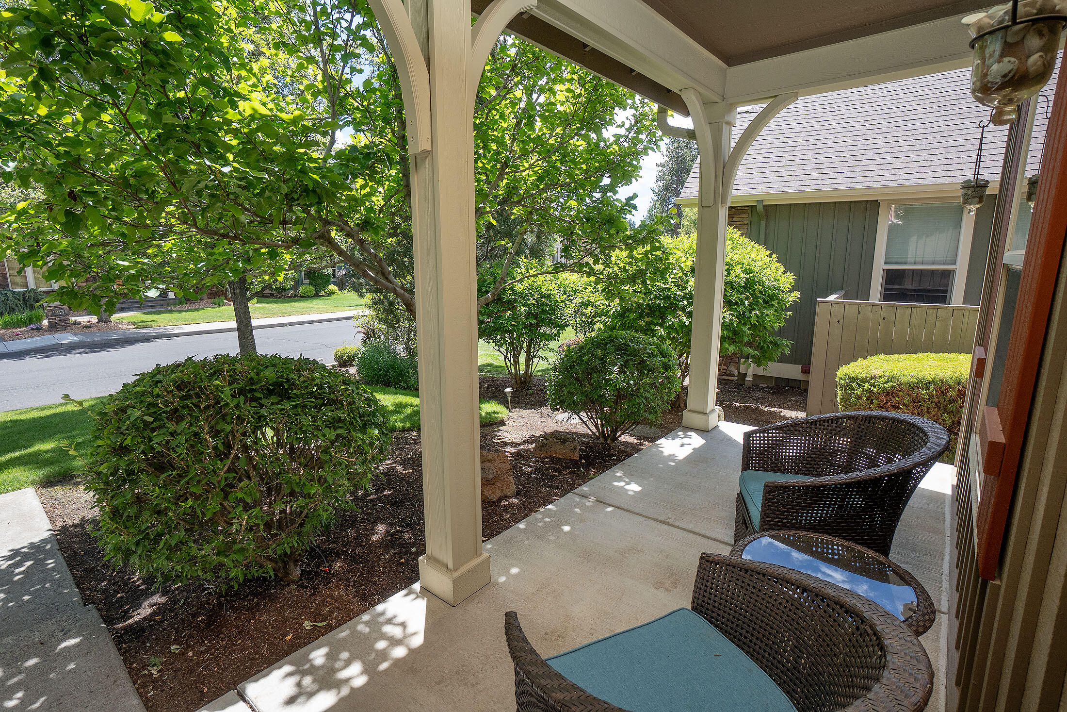 Bend, Oregon, 97702, United States, 3 Bedrooms Bedrooms, ,2 BathroomsBathrooms,Residential,For Sale,1883442