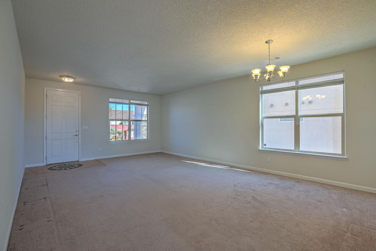 Rio Rancho, New Mexico, 87124, United States, 4 Bedrooms Bedrooms, ,3 BathroomsBathrooms,Residential,For Sale,1987621