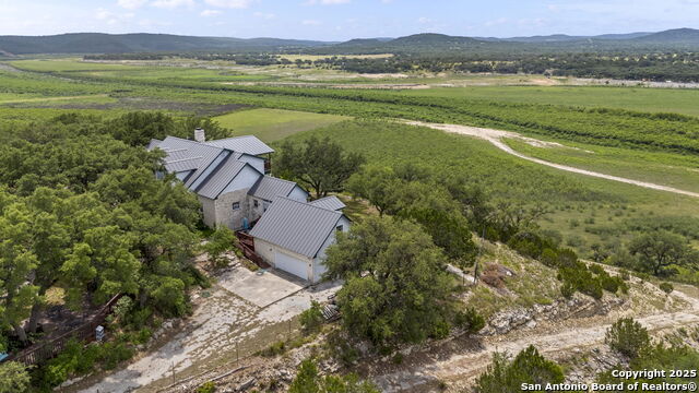 Lakehills, Texas, 78063, United States, 4 Bedrooms Bedrooms, ,5 BathroomsBathrooms,Residential,For Sale,1847540
