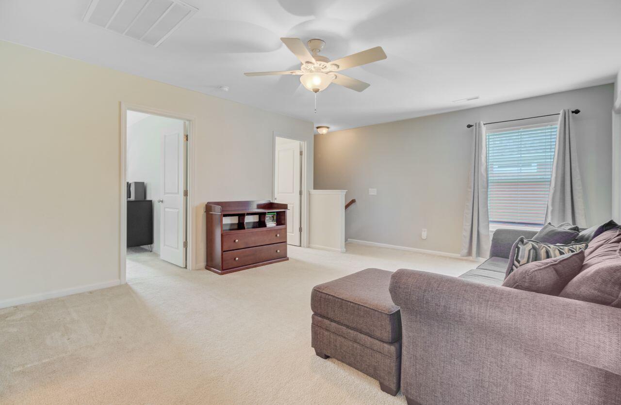 Wando, South Carolina, 29492, United States, 4 Bedrooms Bedrooms, ,3 BathroomsBathrooms,Residential,For Sale,1985333