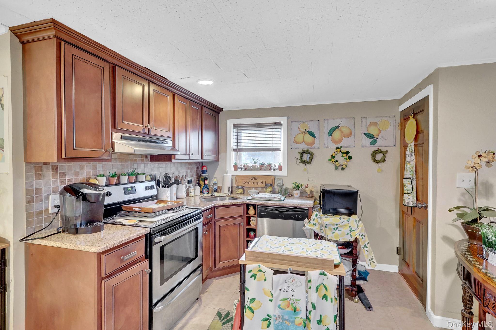 3273 5th Street, Oceanside, NY, 11572 - 物件實景