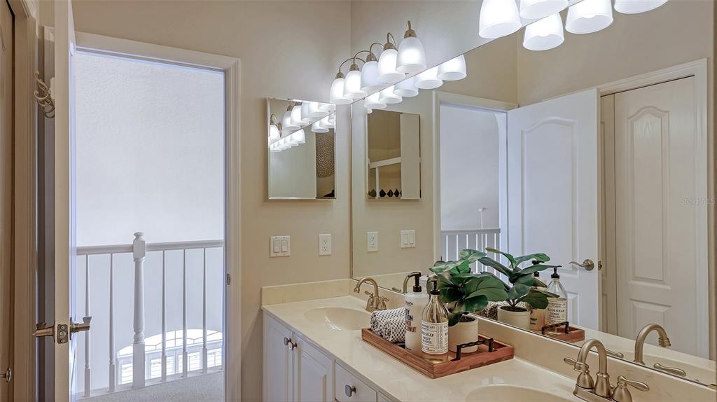 Sarasota, Florida, 34238, United States, 2 Bedrooms Bedrooms, ,3 BathroomsBathrooms,Residential,For Sale,1998139