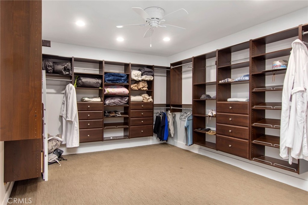 Canyon Lake, California, 92587, United States, 6 Bedrooms Bedrooms, ,5 BathroomsBathrooms,Residential,For Sale,1975311