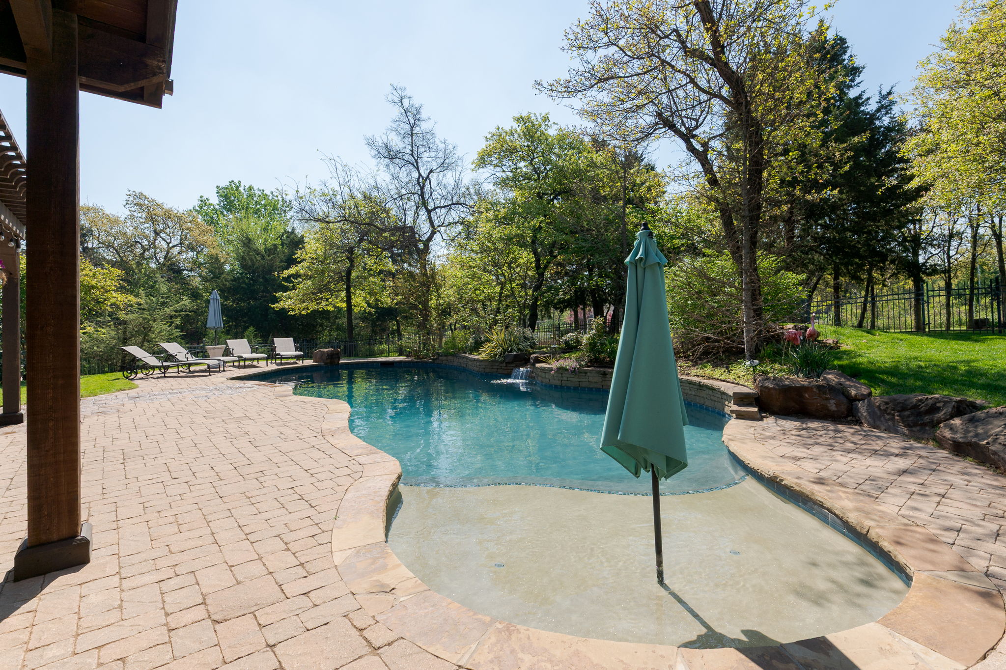  2688 La Belle Rue, Edmond, OK 73034 - 物件實景