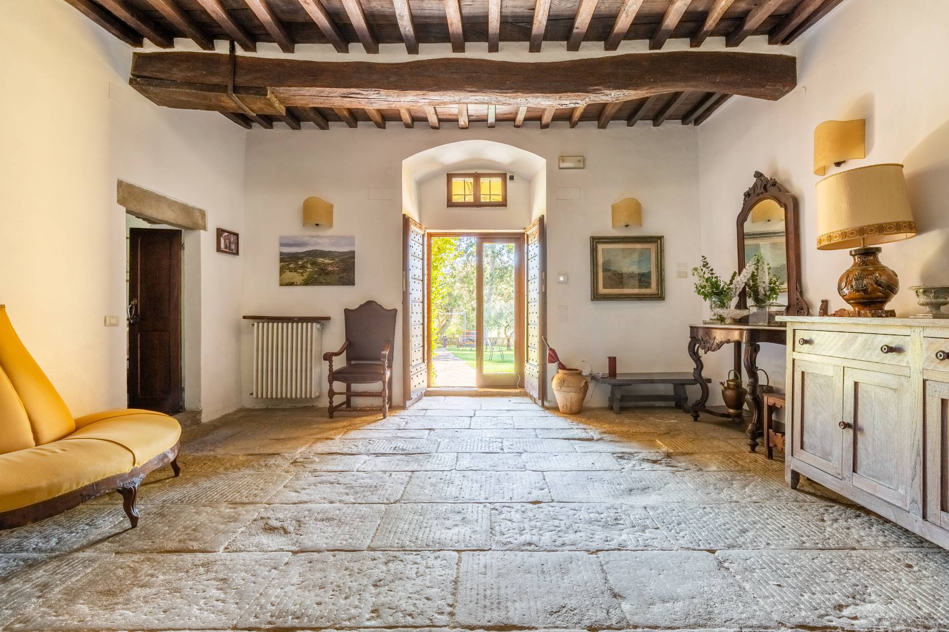 Umbertide, Perugia, 06019, IT, 20 Bedrooms Bedrooms, ,18 BathroomsBathrooms,Residential,For Sale,1850339