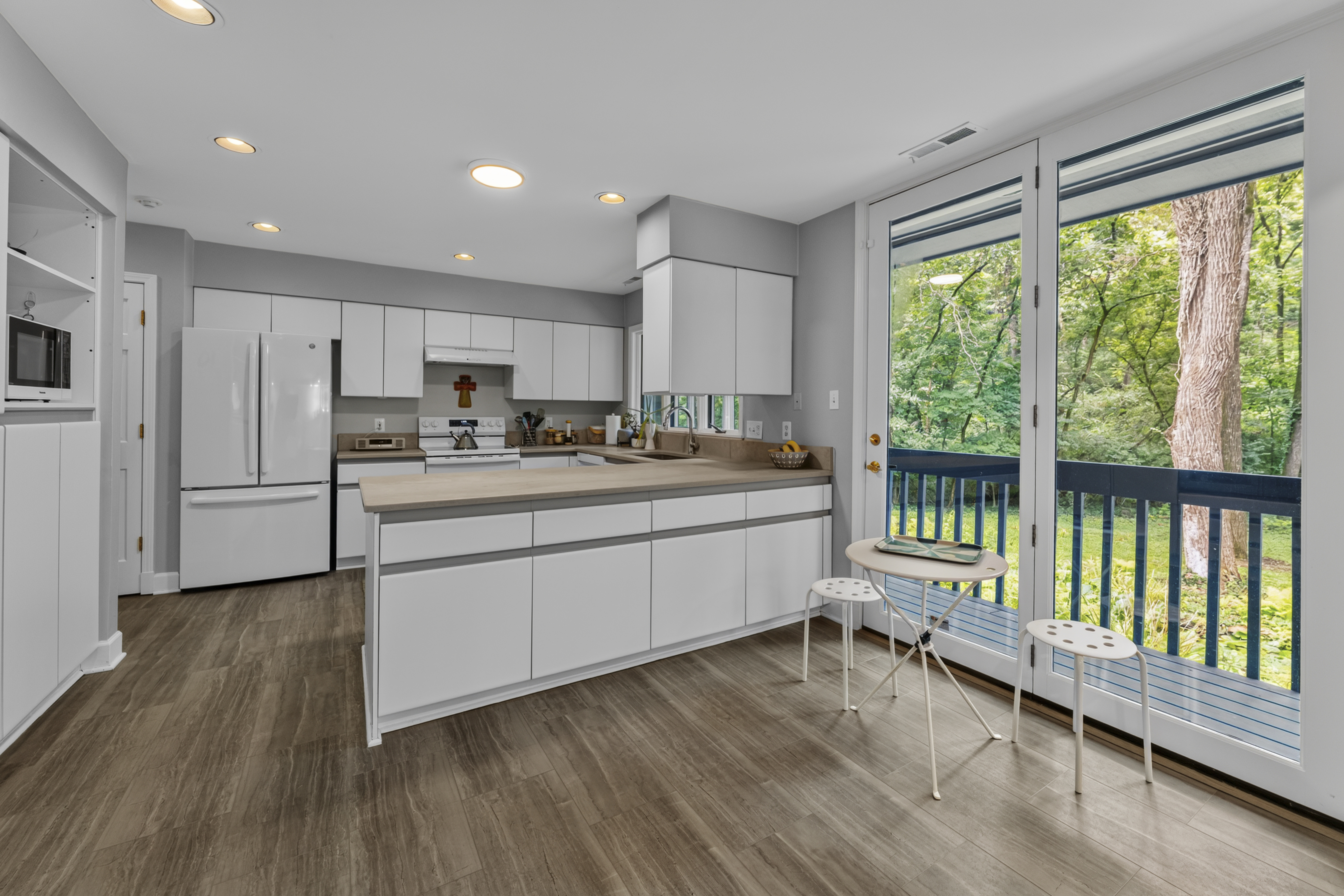  Contemporary Ranch in Desirable Sugar Creek Valley - 物件實景