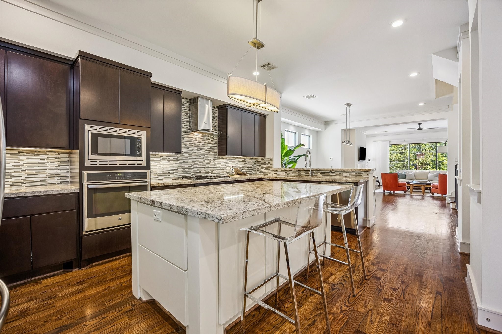  1810 Ridgewood Street - 物件實景
