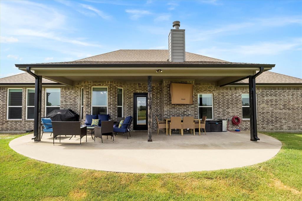 Caddo Mills, Texas, 75135, United States, 4 Bedrooms Bedrooms, ,2 BathroomsBathrooms,Residential,For Sale,1907350