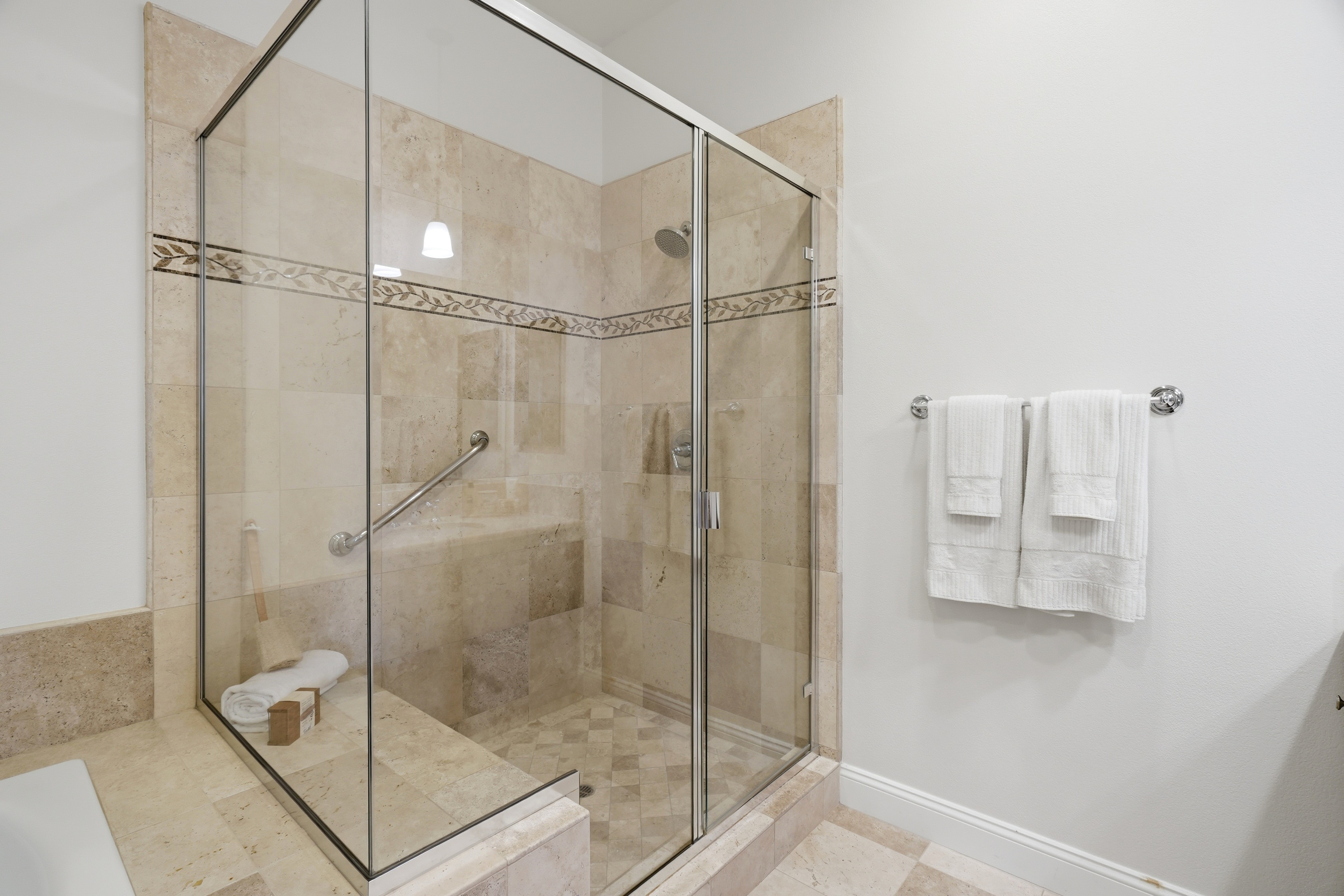 Rarely Available Penthouse In Upscale Willow Glen Community - 物件實景