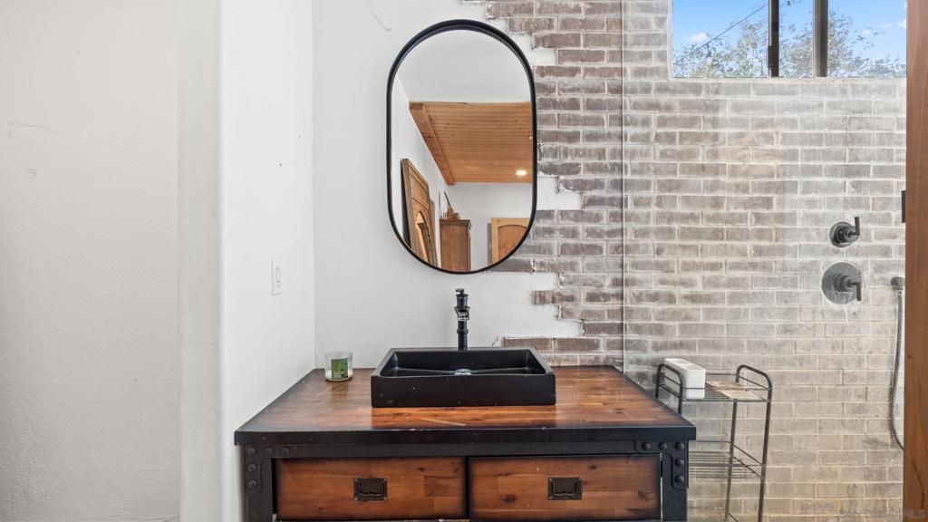 Jamul, California, 91935, United States, 3 Bedrooms Bedrooms, ,2 BathroomsBathrooms,Residential,For Sale,1976566