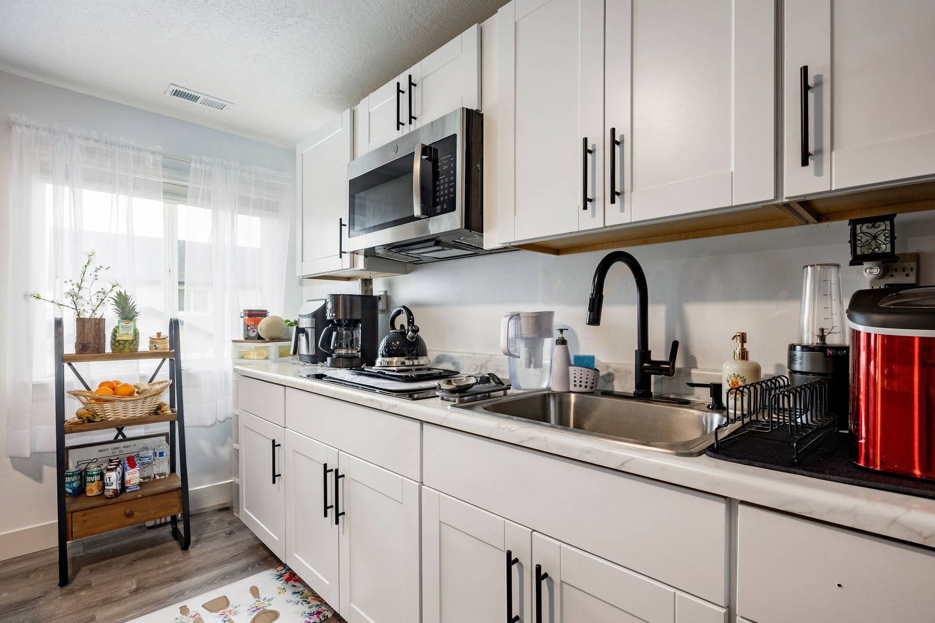  Pristine Home with Views, Rental Income, and Home Business Studio - 物件實景