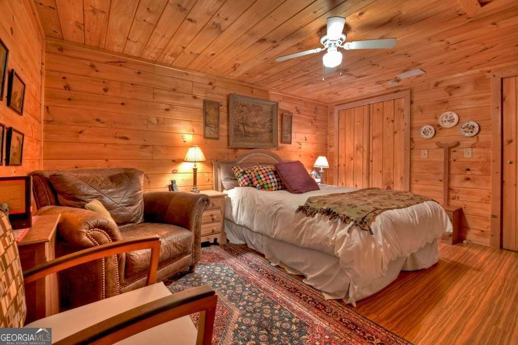 Blue Ridge, Georgia, 30513, United States, 5 Bedrooms Bedrooms, ,3 BathroomsBathrooms,Residential,For Sale,1859014
