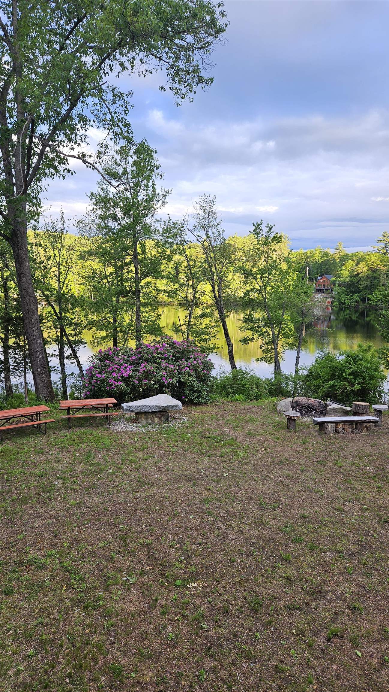 Bradford, New Hampshire, 03221, United States, 3 Bedrooms Bedrooms, ,2 BathroomsBathrooms,Residential,For Sale,1903604