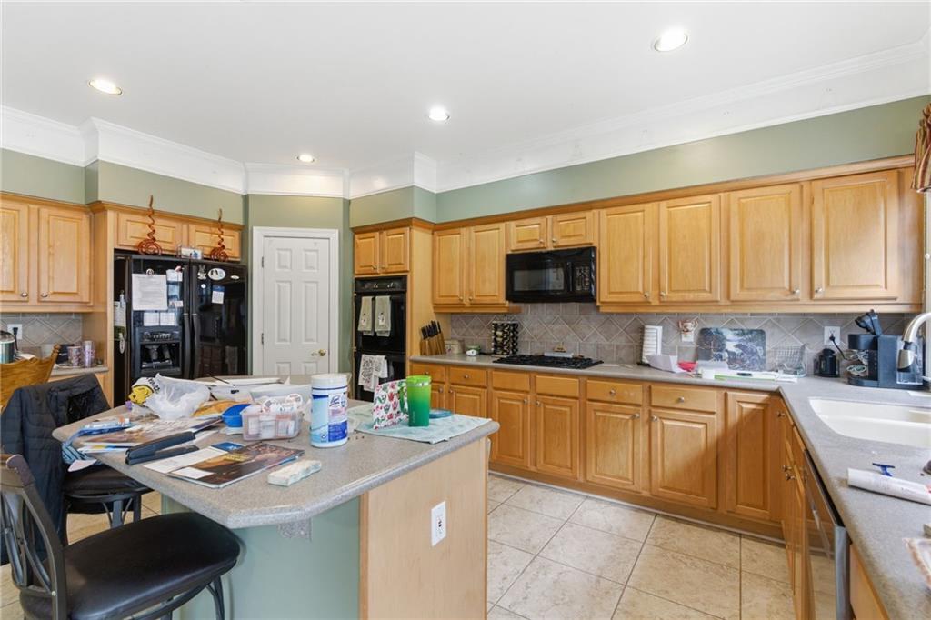 Cumming, Georgia, 30041, United States, 5 Bedrooms Bedrooms, ,4 BathroomsBathrooms,Residential,For Sale,2031919