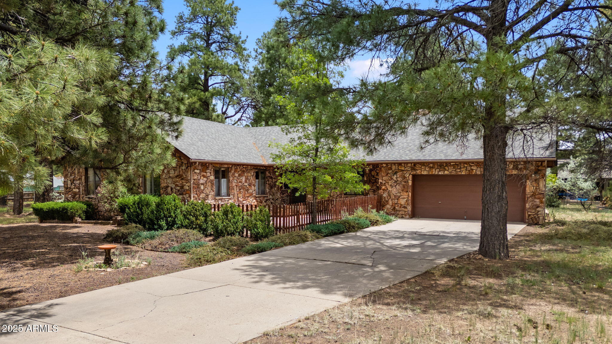 Flagstaff, Arizona, 86004, United States, 3 Bedrooms Bedrooms, ,2 BathroomsBathrooms,Residential,For Sale,1866568