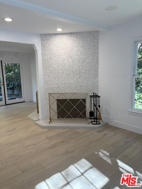 Santa Monica, California, 90402, United States, 3 Bedrooms Bedrooms, ,2 BathroomsBathrooms,Residential,For Sale,2003042