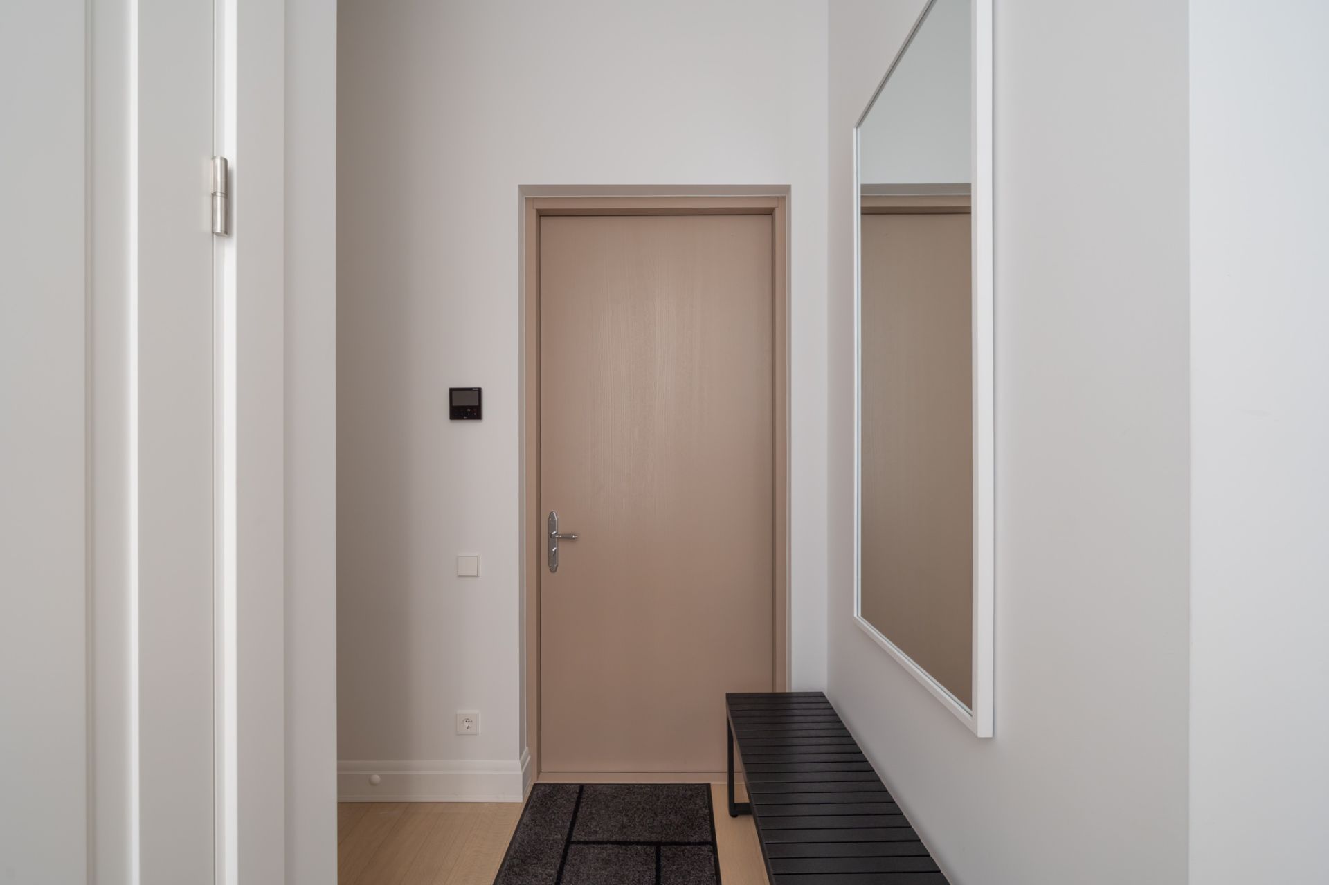  Elegant Investment Apartment in Historic Raina Nams, Opposite the National Opera - 物件實景