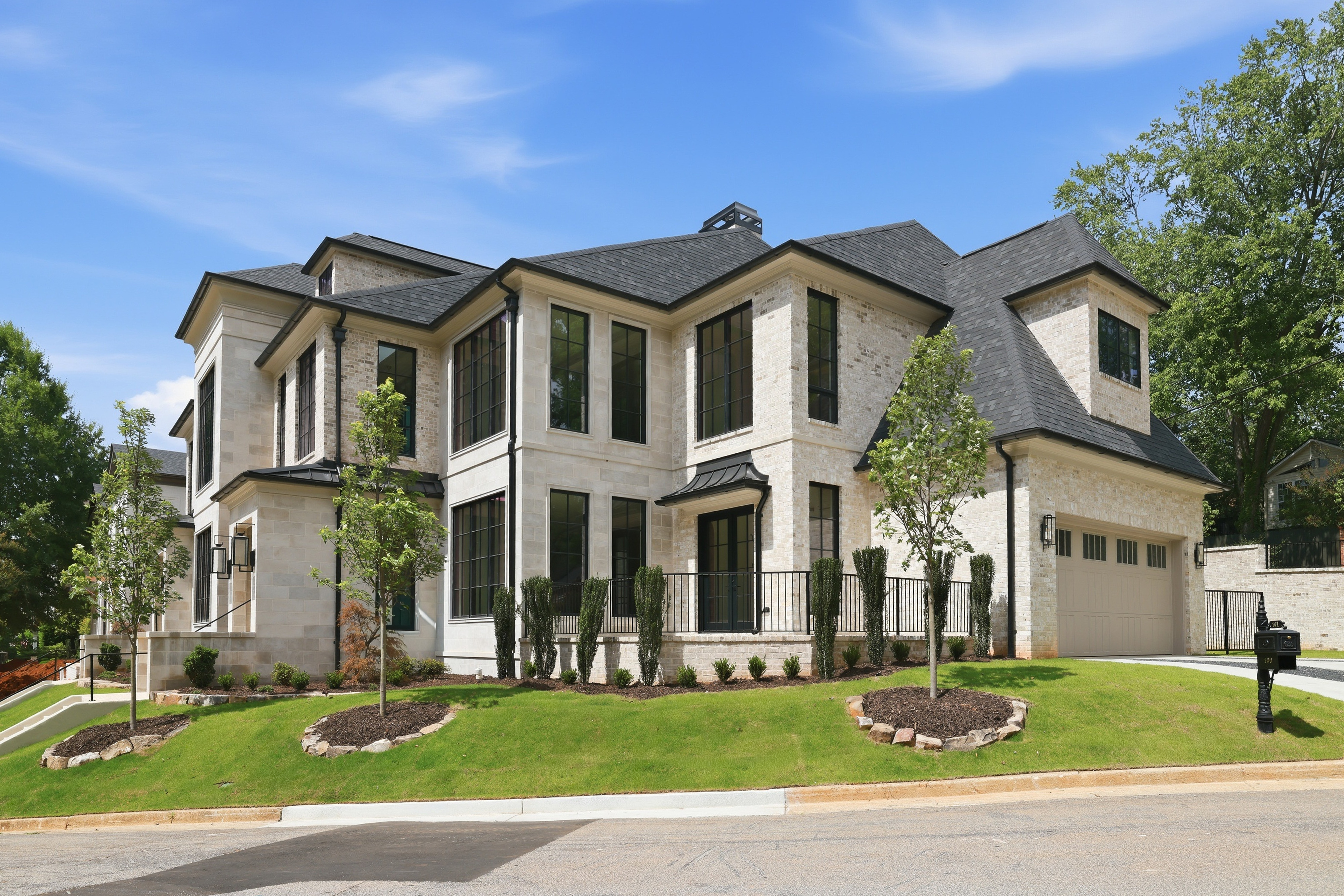  101 Sherwood Street, Unit 100 Greenville, SC 29601 - 物件實景
