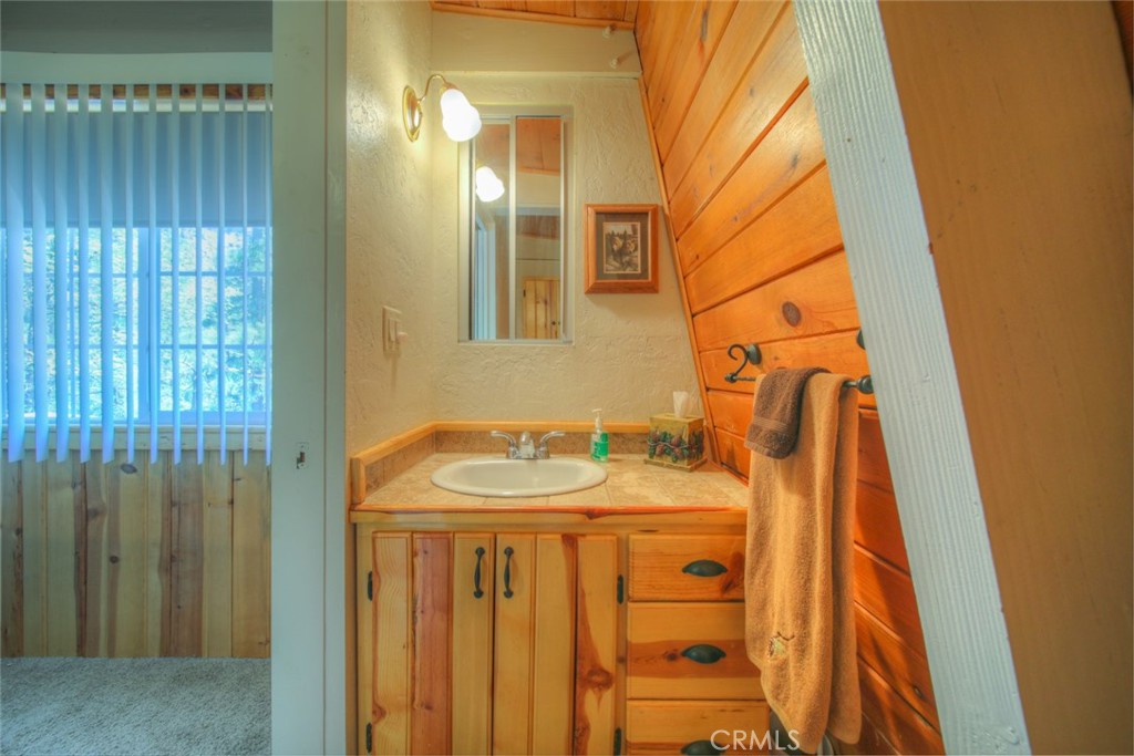 Big Bear Lake, California, 92315, United States, 3 Bedrooms Bedrooms, ,3 BathroomsBathrooms,Residential,For Sale,1837316